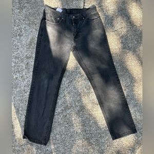 Levi black pants 32/32